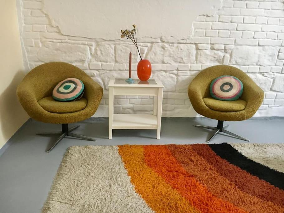 Vintage Studio Apartment, Garden And Free Parking Budapest Esterno foto